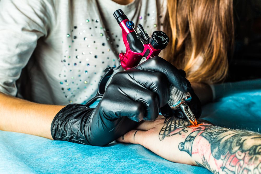 Saiba como fidelizar clientes no seu estúdio de tatuagem